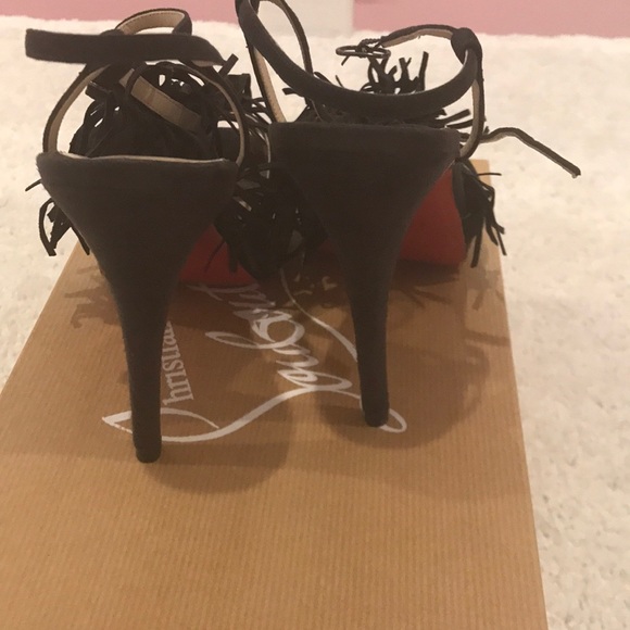Christian Louboitin new black suede fringe heel - Picture 3 of 7